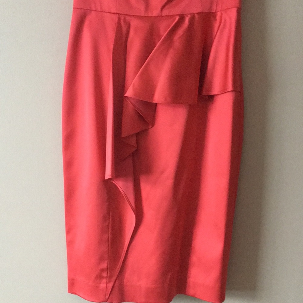 Kay Unger stretch satin peplum dress in coral - Picture 2 of 7